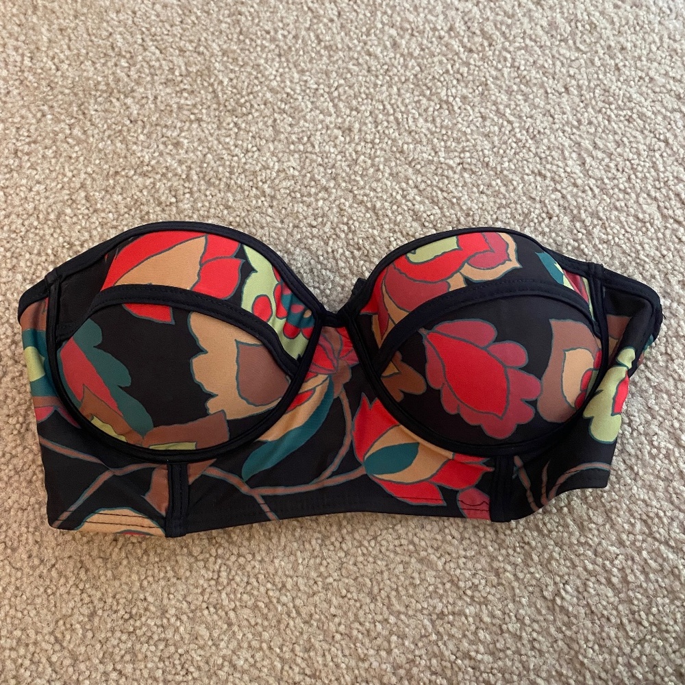 ModCloth Strapless Bikini Top Size Small
